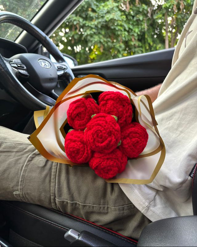 Handmade Red Rose Crochet Bouquet
